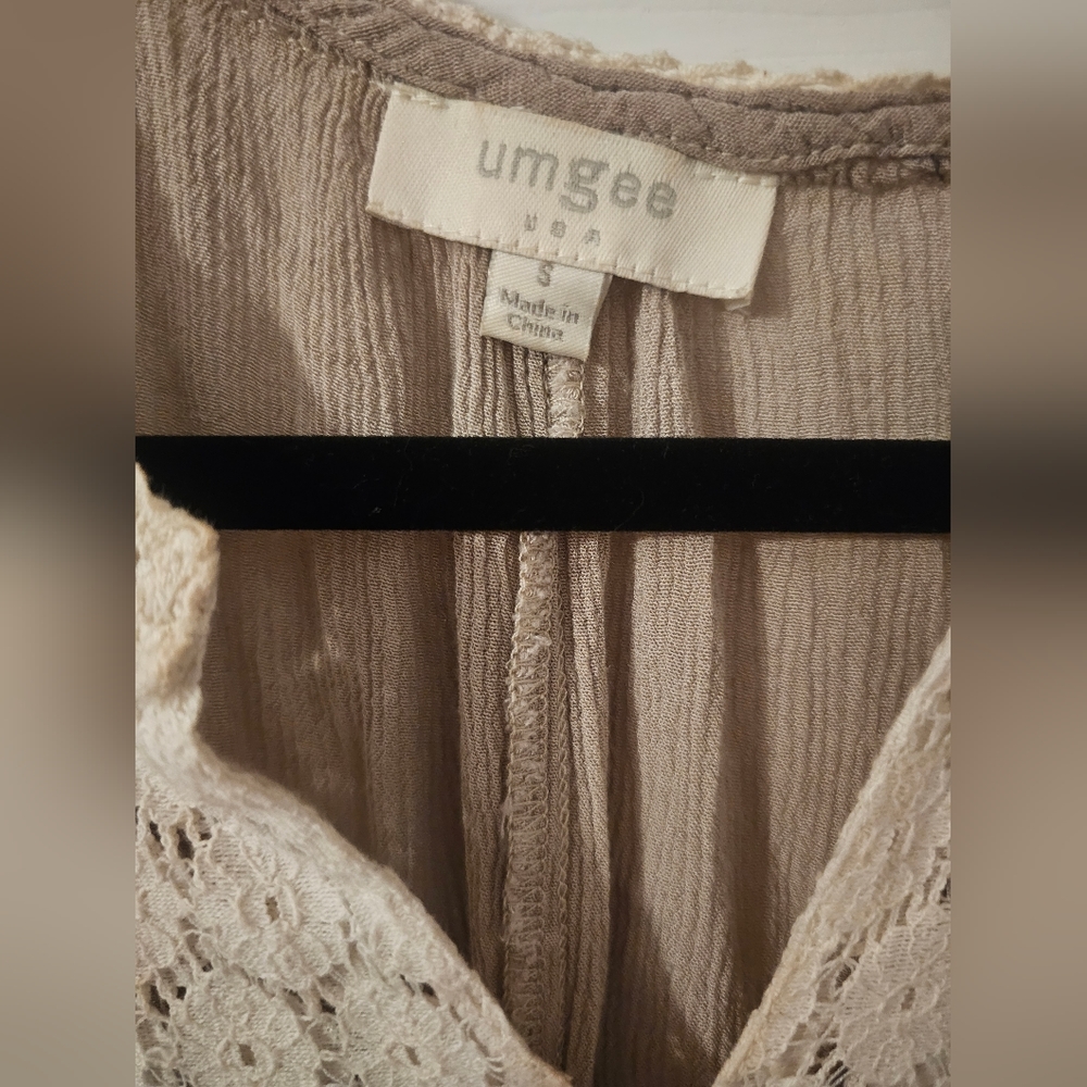 Umgee Tunic - Picture 3 of 4